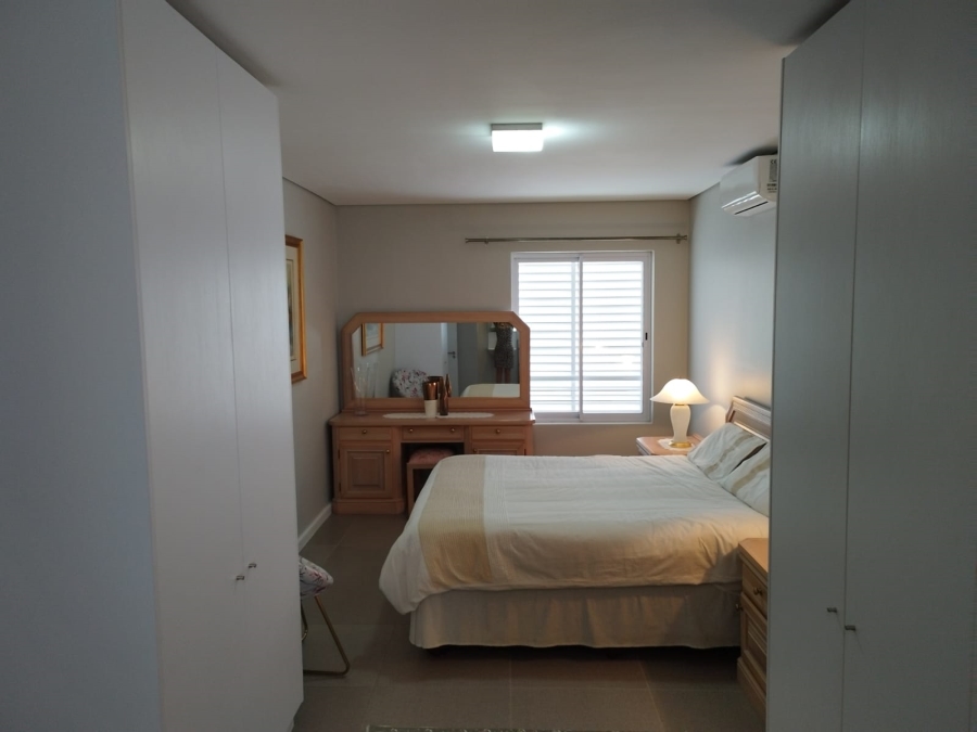 To Let 3 Bedroom Property for Rent in Somerset Lakes Western Cape